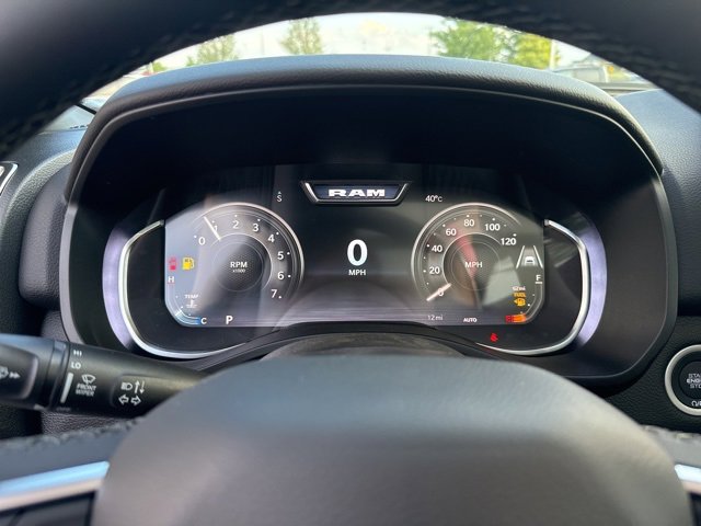 New 2026 RAM 1500 4x4 Crew Cab image 18