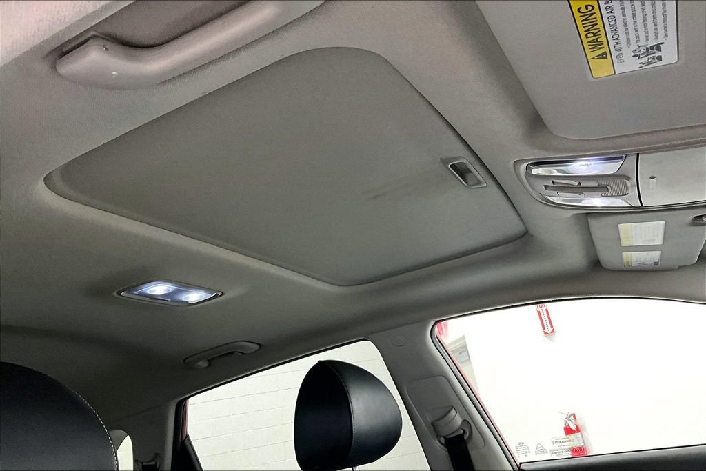 Used 2019 Kia Niro Touring image 20