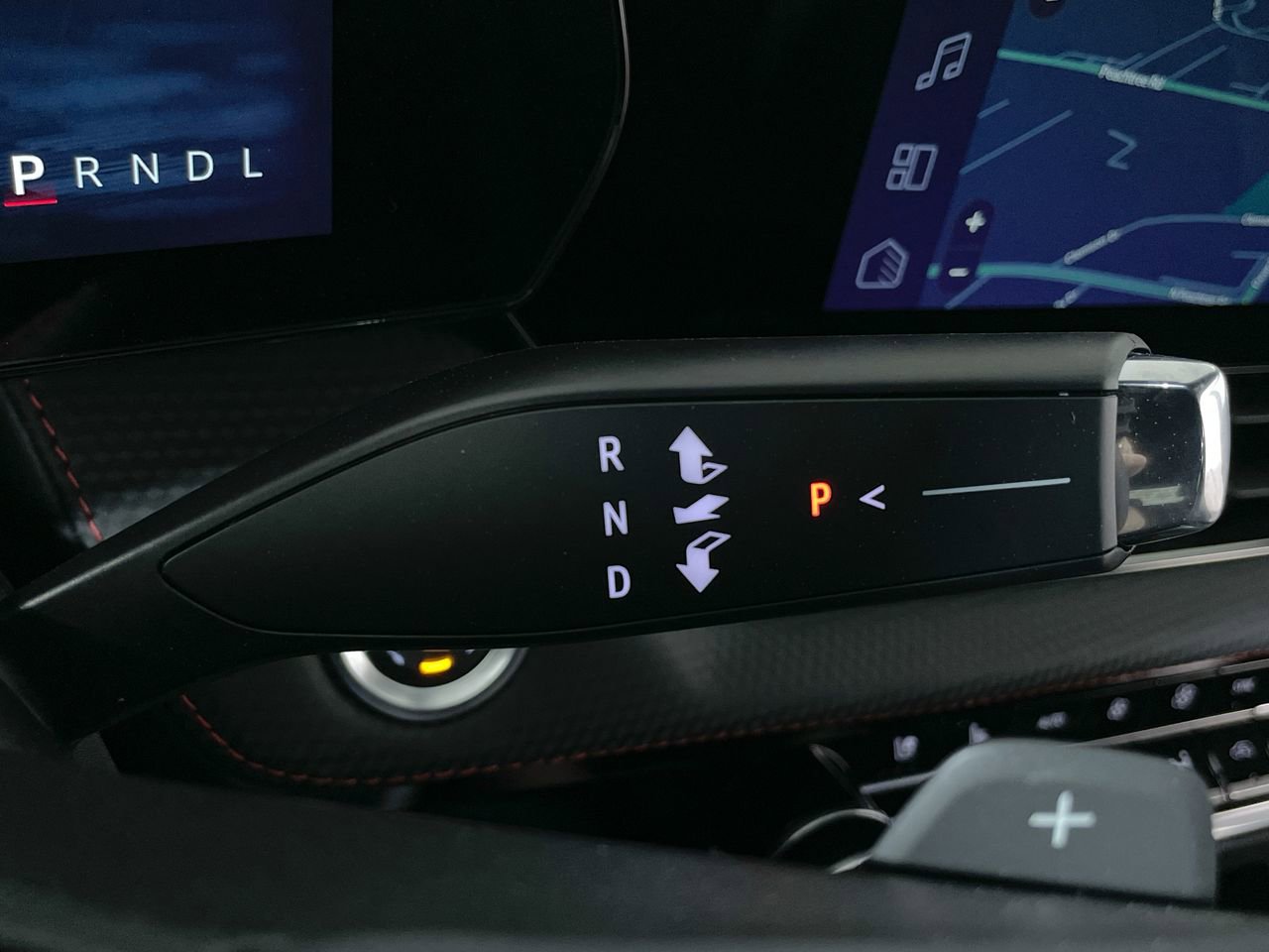 New 2025 Chevrolet Equinox RS w/ Safety and Technology Package AWD/4WD image 74