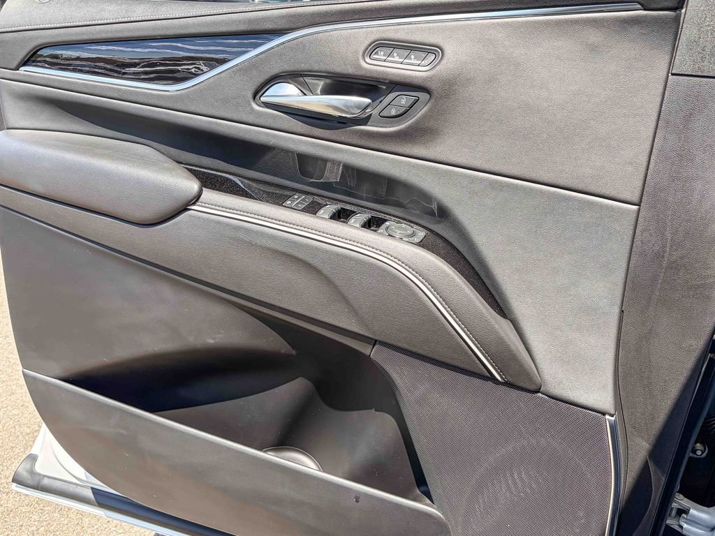 Certified 2022 Cadillac Escalade Sport AWD/4WD image 41