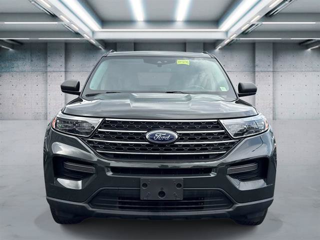 Used 2023 Ford Explorer XLT AWD/4WD image 21