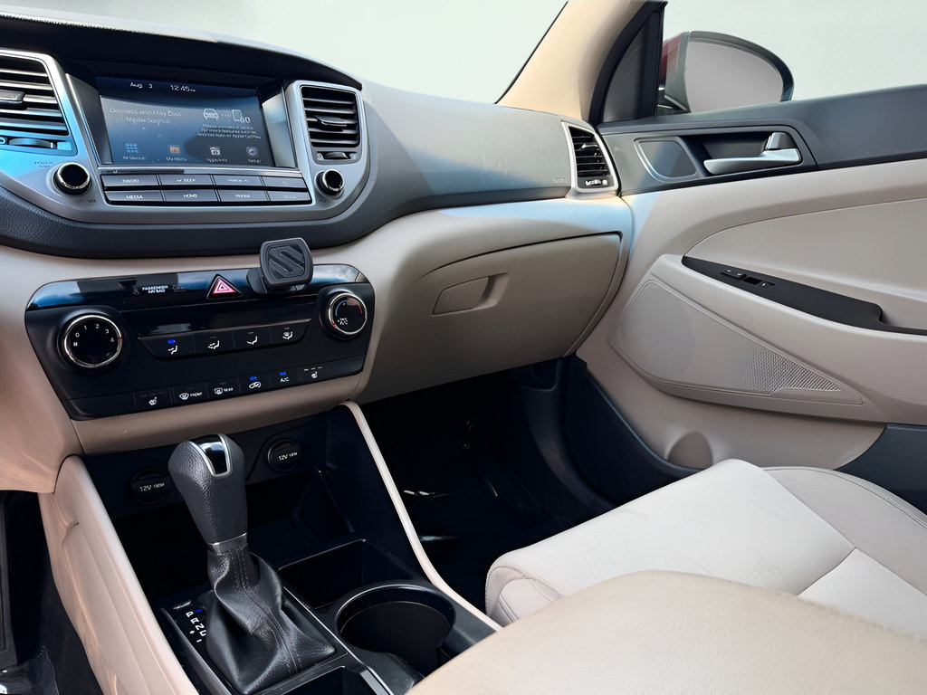 Used 2018 Hyundai Tucson SEL AWD/4WD image 36