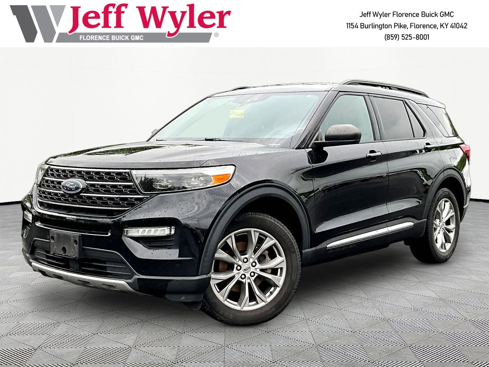 Used 2020 Ford Explorer XLT w/ Equipment Group 202A AWD/4WD image 1