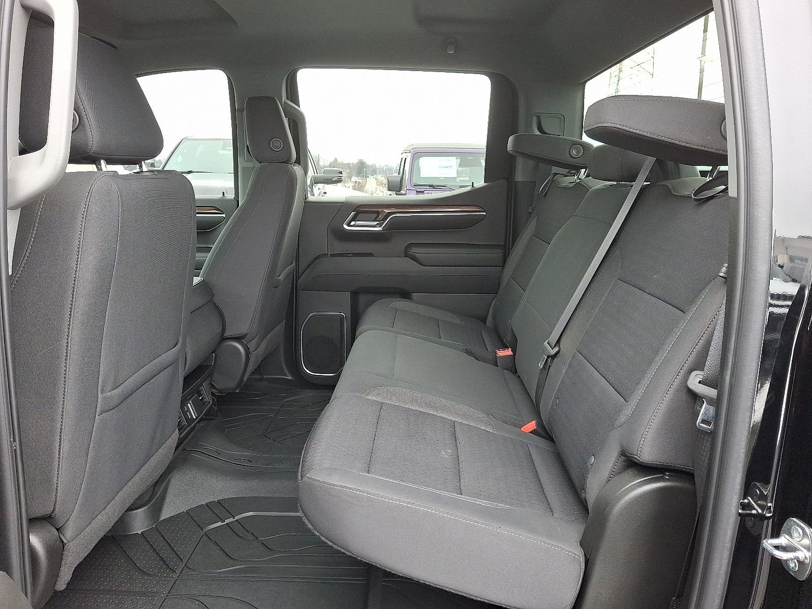 Used 2022 Chevrolet Silverado 1500 LT image 11