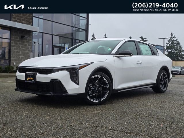 New 2025 Kia K4 GT-Line image 1