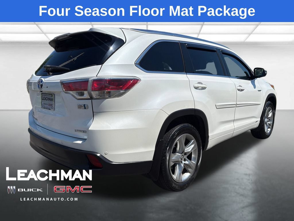 Used 2016 Toyota Highlander Limited Platinum w/ Four Season Floor Mat Package AWD/4WD image 3