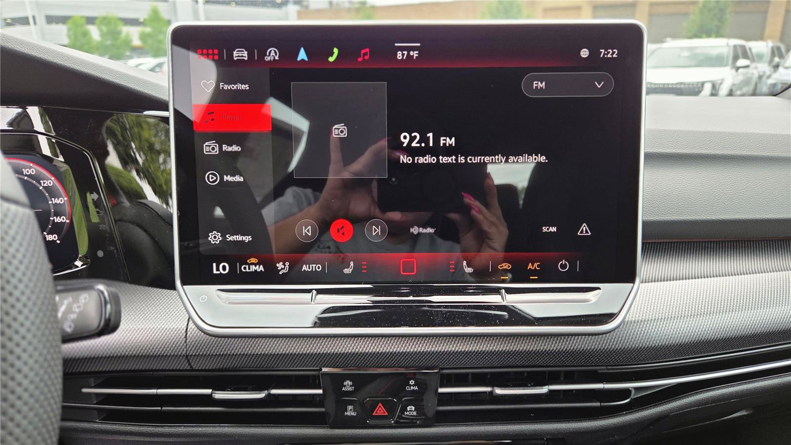 New 2026 Volkswagen GTI SE FWD image 19