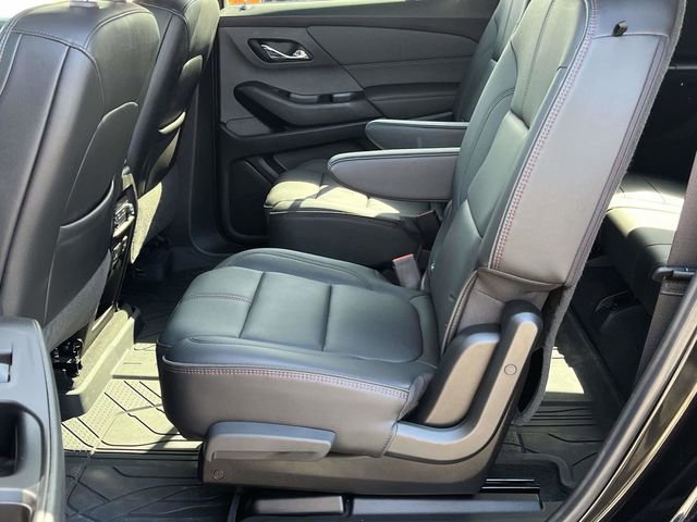 Used 2023 Chevrolet Traverse RS w/ LPO, Floor Liner Package image 15