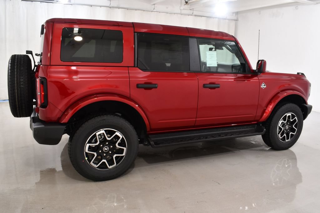New 2026 Ford Bronco Outer Banks AWD/4WD image 11