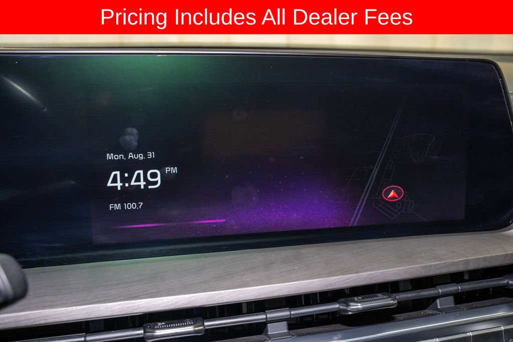Used 2023 Kia Telluride AWD image 16