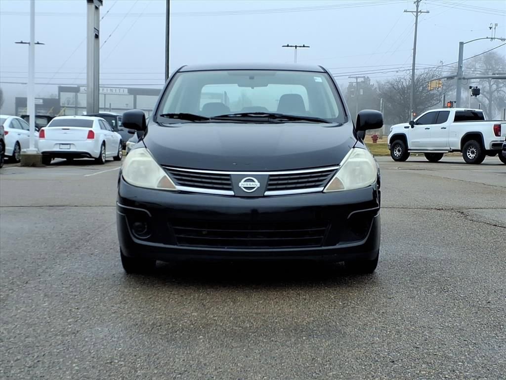 Used 2007 Nissan Versa SL w/ Convenience Pkg image 2