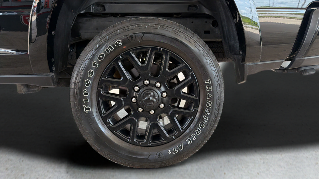 Used 2025 RAM 2500 Limited AWD/4WD image 15