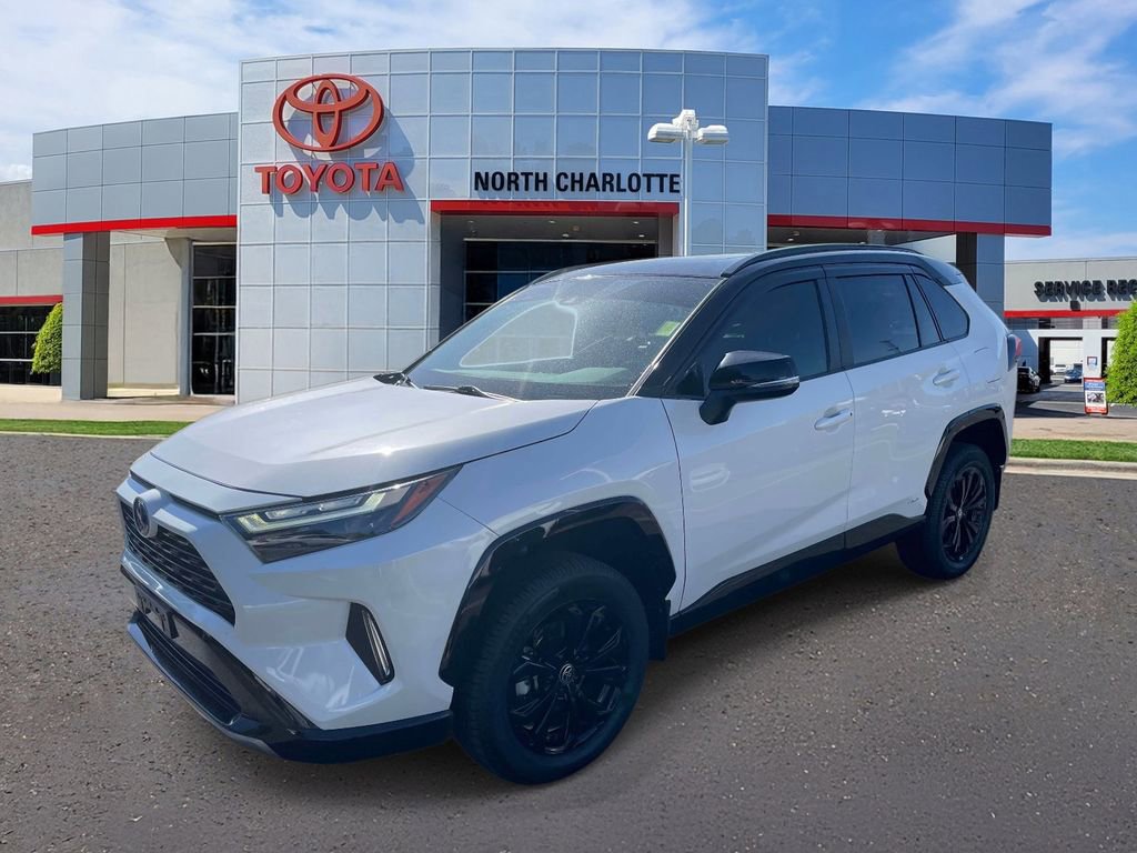 Used 2022 Toyota RAV4 XSE w/ XSE Grade Weather Package AWD/4WD image 6