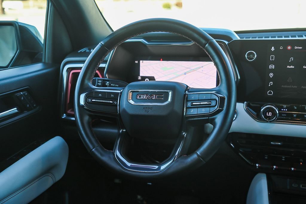 Used 2023 GMC Canyon AT4X image 17