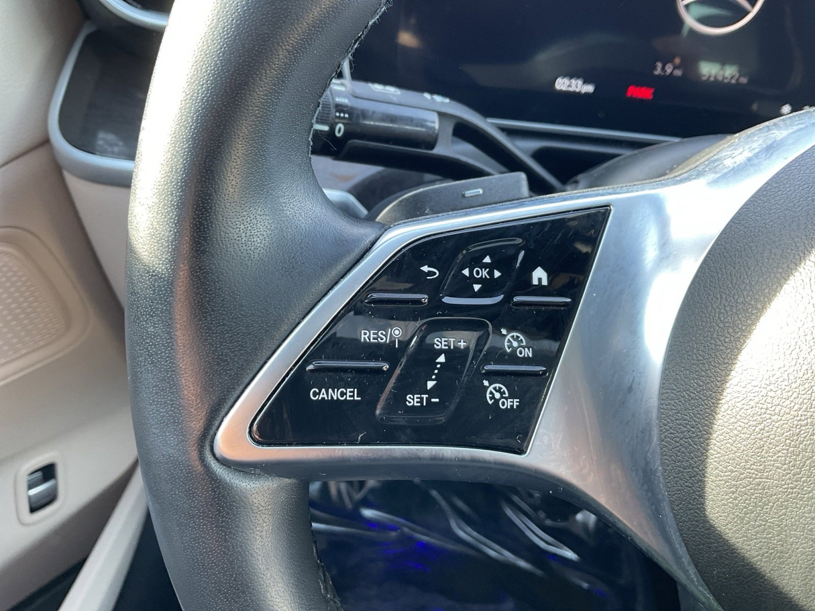 Used 2023 Mercedes-Benz C 300 4MATIC Sedan image 18