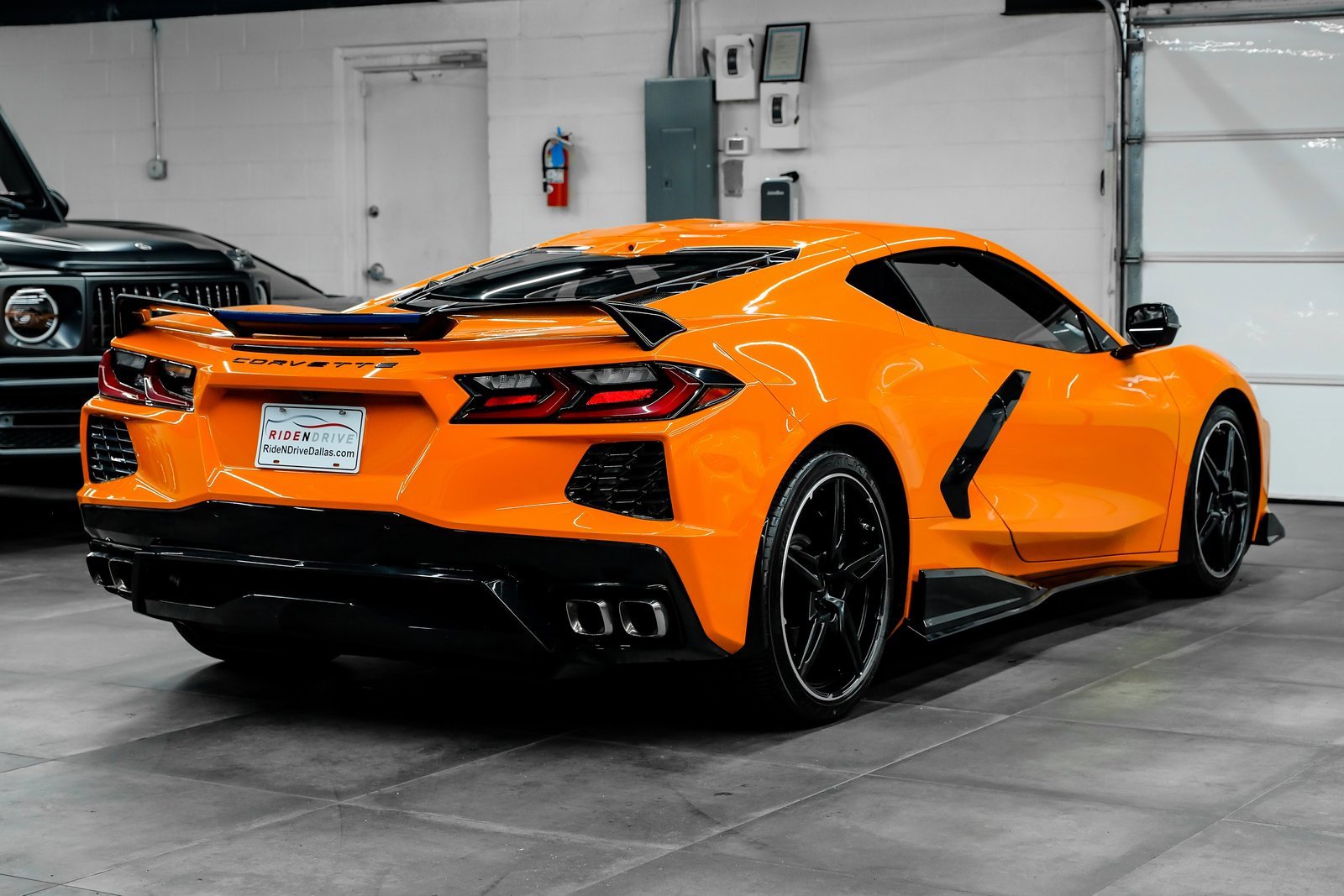 Used 2022 Chevrolet Corvette Stingray Premium Cpe w/ Z51 Performance Package image 12