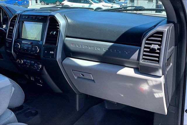 Used 2018 Ford F250 XLT w/ XLT Premium Package AWD/4WD image 16