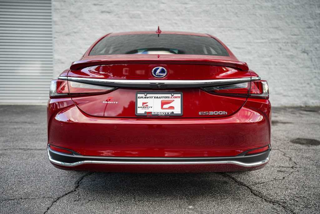 Used 2021 Lexus ES 300h w/ Premium Package FWD image 13