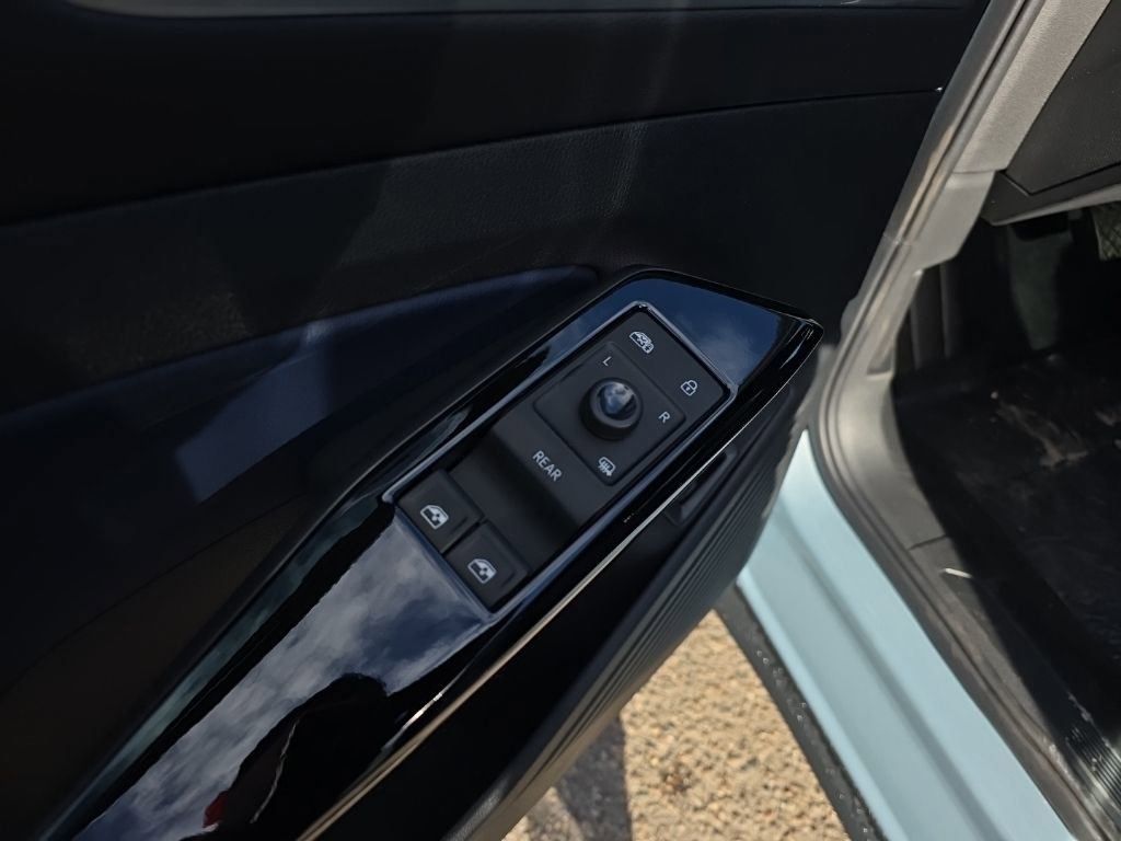 New 2026 Volkswagen ID.4 Pro S image 10