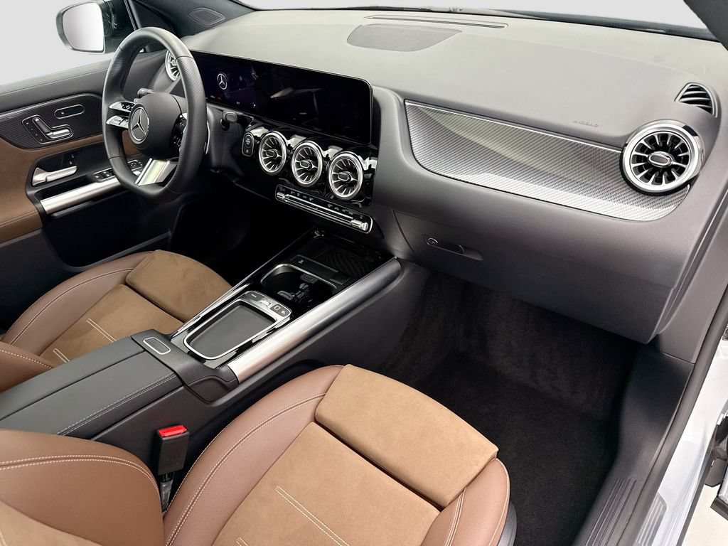 Used 2025 Mercedes-Benz GLA 250 image 19