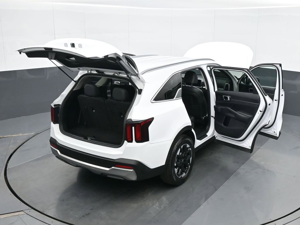 Used 2024 Kia Sorento S image 39