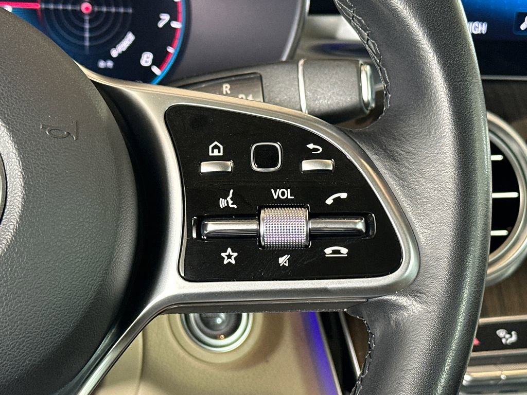 Used 2022 Mercedes-Benz GLC 300 w/ Premium Package Lite image 28