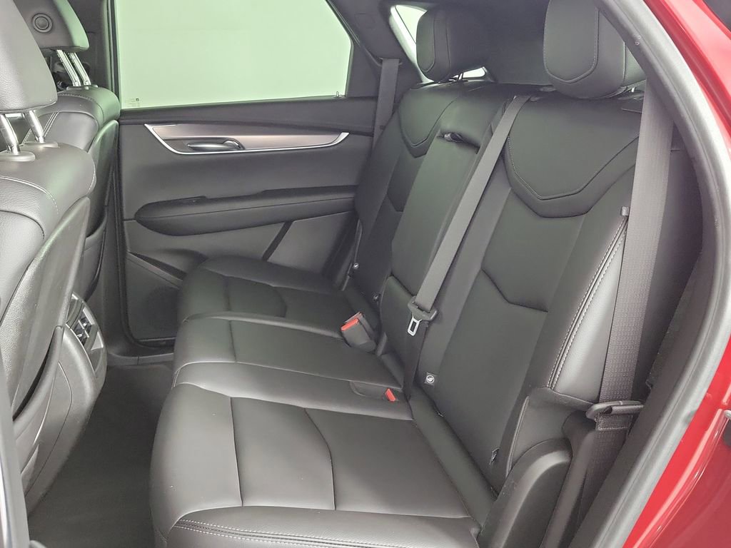 Used 2023 Cadillac XT5 Luxury FWD image 11