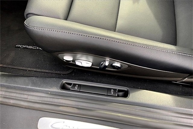 New 2025 Porsche 718 Cayman S image 29