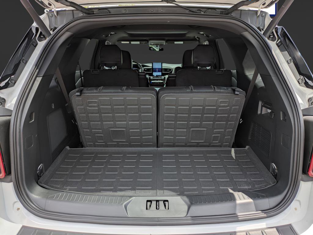 Used 2024 Ford Explorer ST w/ Equipment Group 401A AWD/4WD image 12