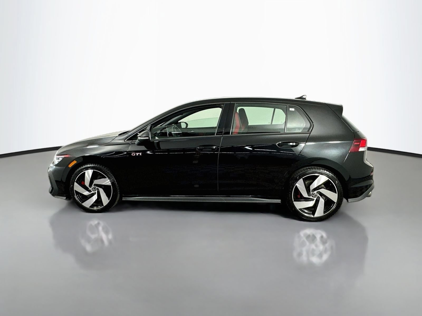 Used 2025 Volkswagen GTI S FWD image 4