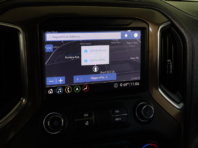 Used 2020 Chevrolet Silverado 1500 High Country w/ Technology Package AWD/4WD image 19