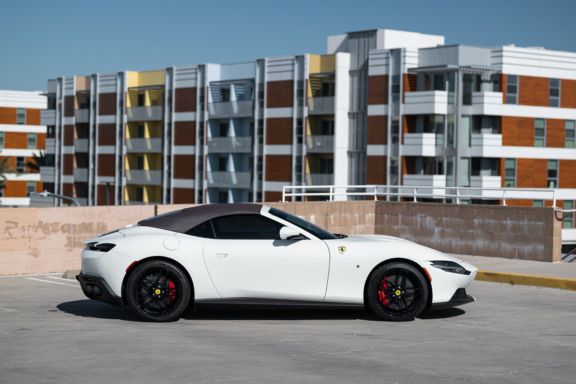 Used 2025 Ferrari Roma Spider RWD image 26