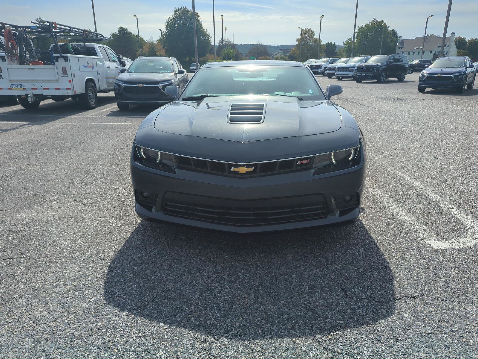 Used 2014 Chevrolet Camaro SS w/ RS Package RWD image 2