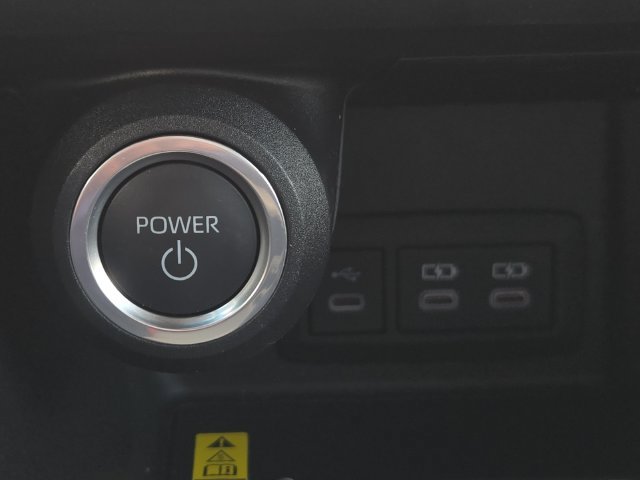 Certified 2024 Toyota Venza LE AWD/4WD image 24