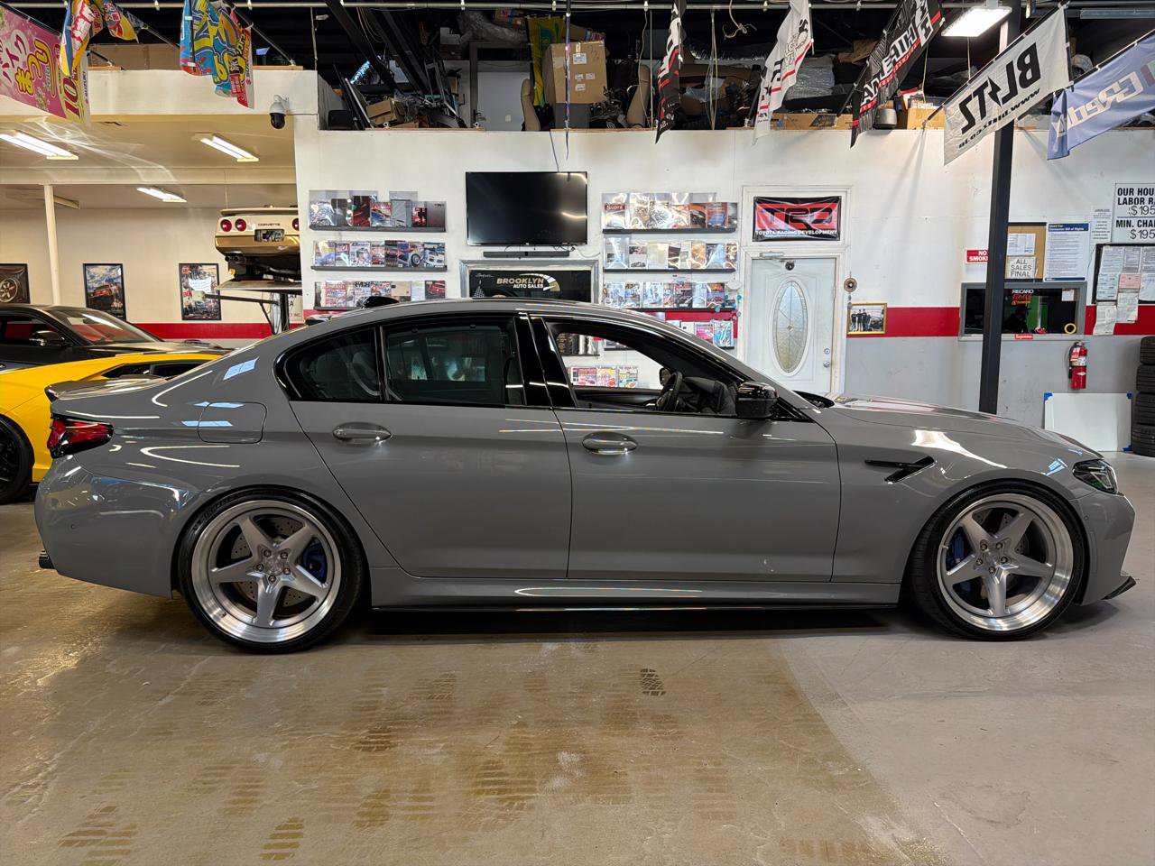 Used 2022 BMW M5 w/ Competition Package AWD/4WD image 4