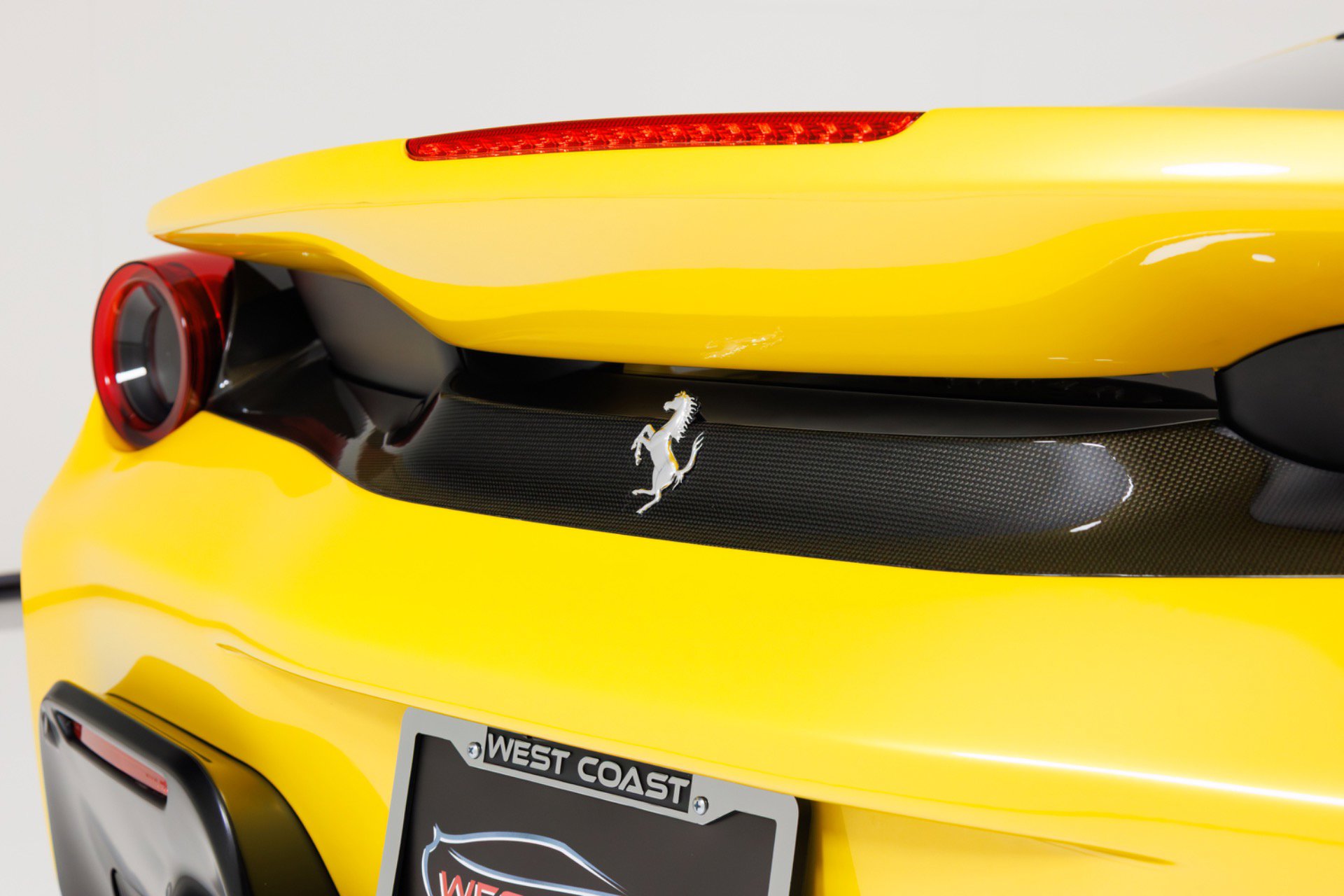 Used 2020 Ferrari 488 Pista image 68