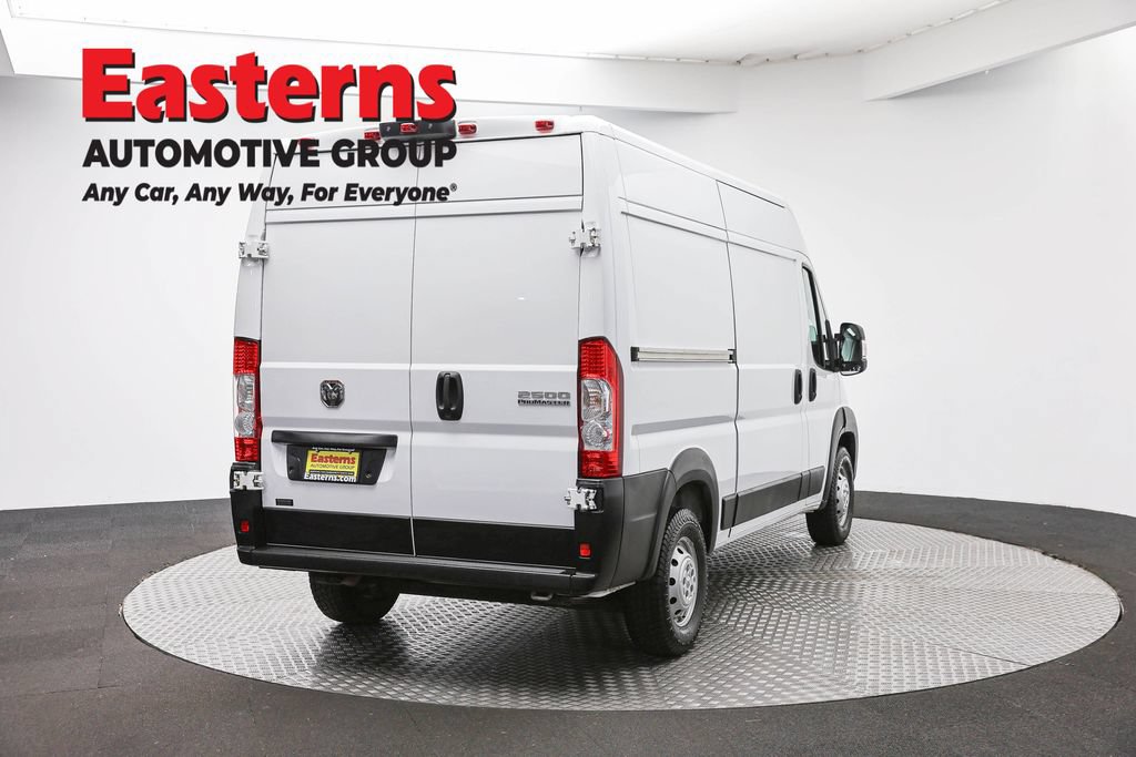 Used 2023 RAM ProMaster 2500 w/ Convenience Group FWD image 7