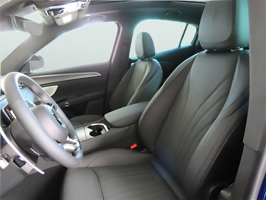 New 2024 Maserati Grecale GT image 52