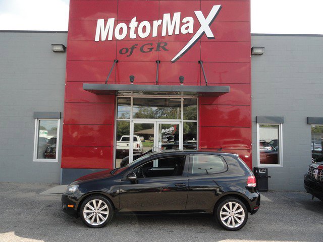 Used 2012 Volkswagen Golf TDI image 5