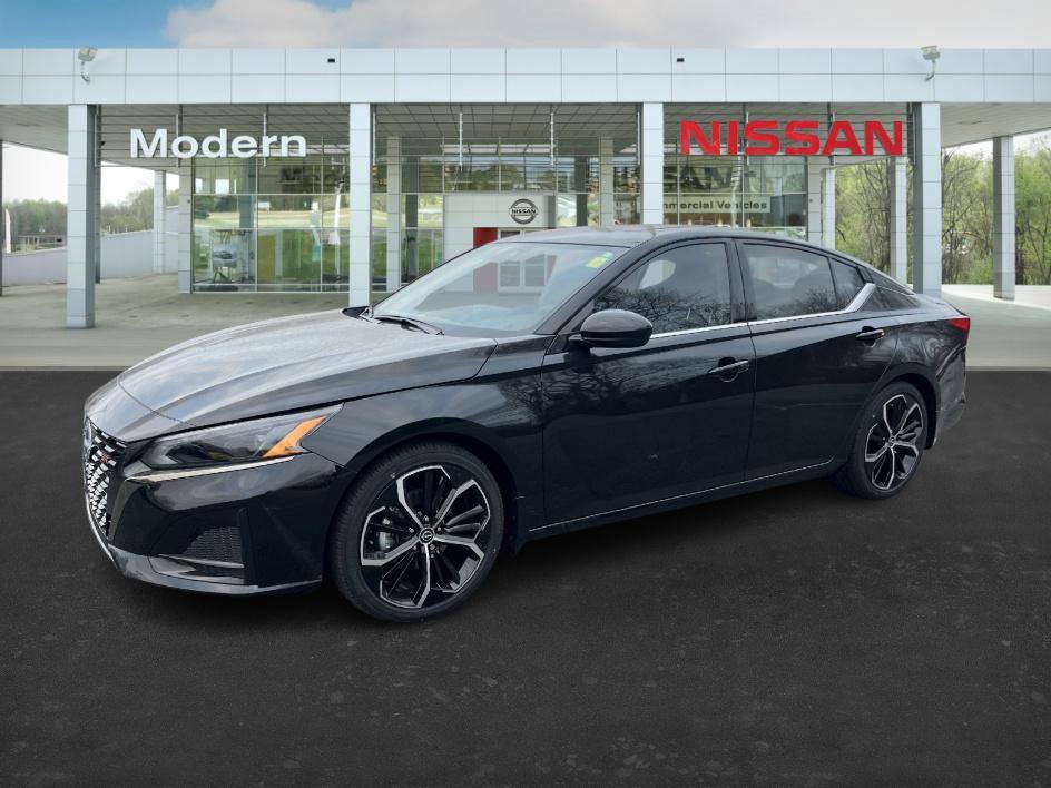 New 2025 Nissan Altima 2.5 SR