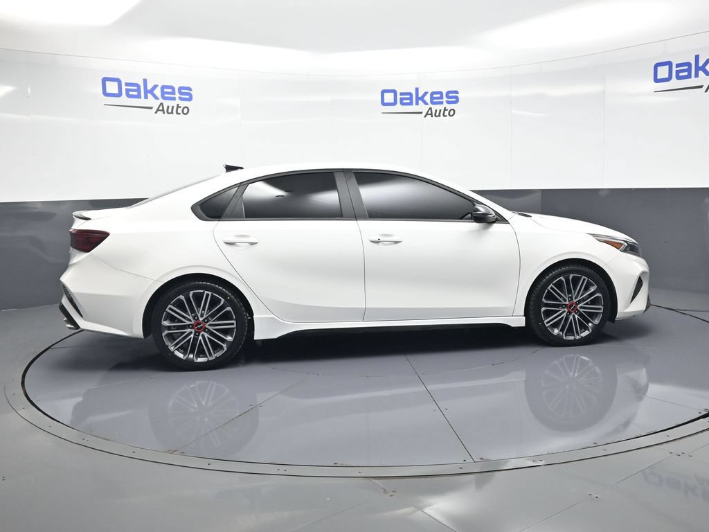 Certified 2023 Kia Forte GT FWD image 9