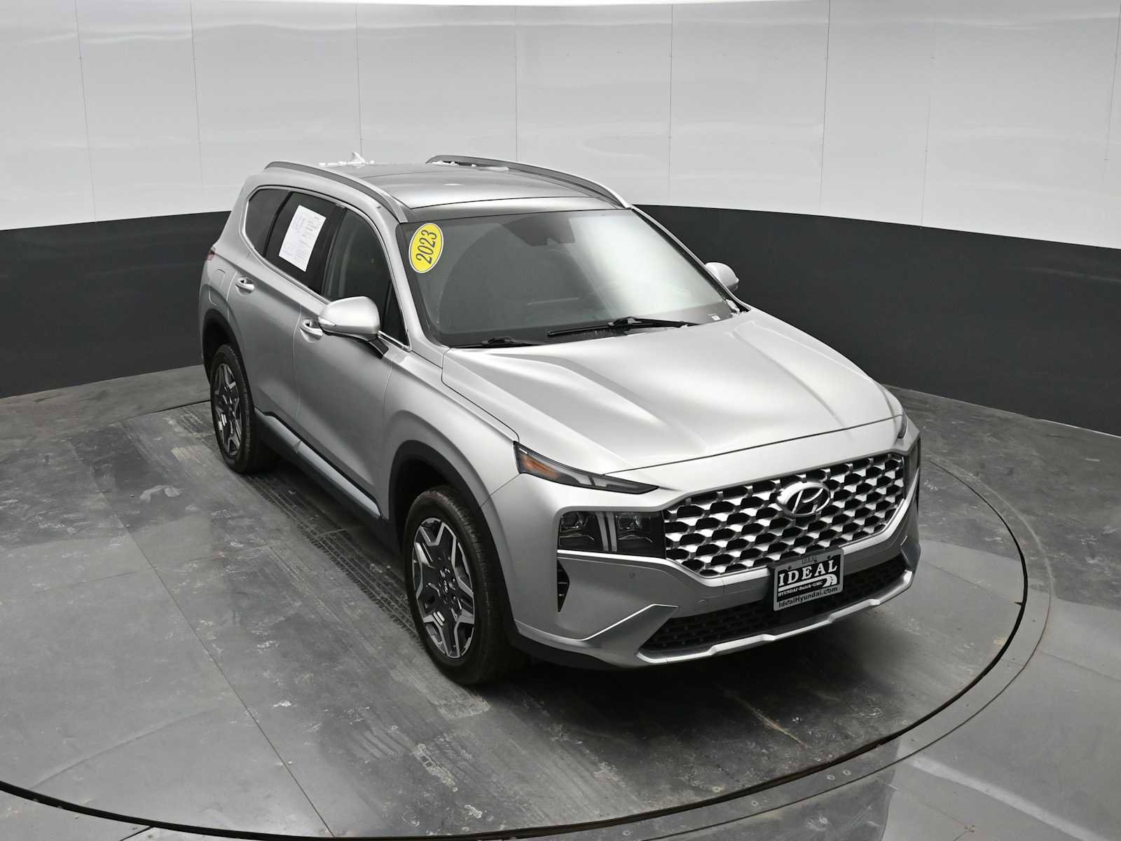 Used 2023 Hyundai Santa Fe Limited image 29