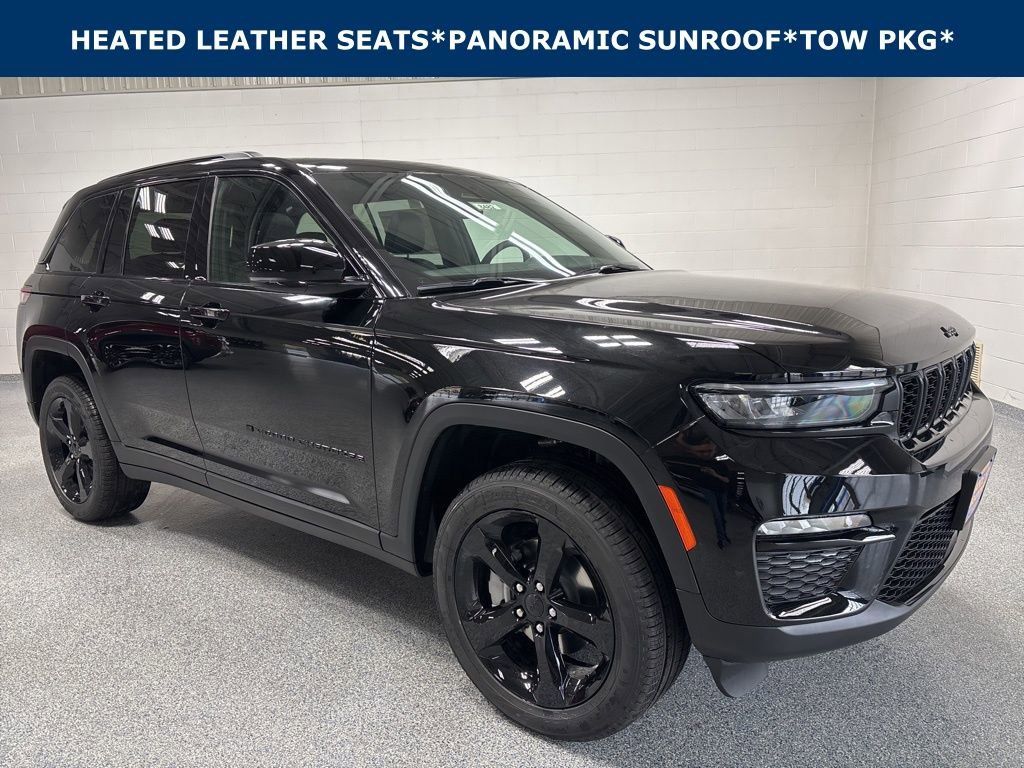 New 2025 Jeep Grand Cherokee Limited w/ Black Appearance Package image 1