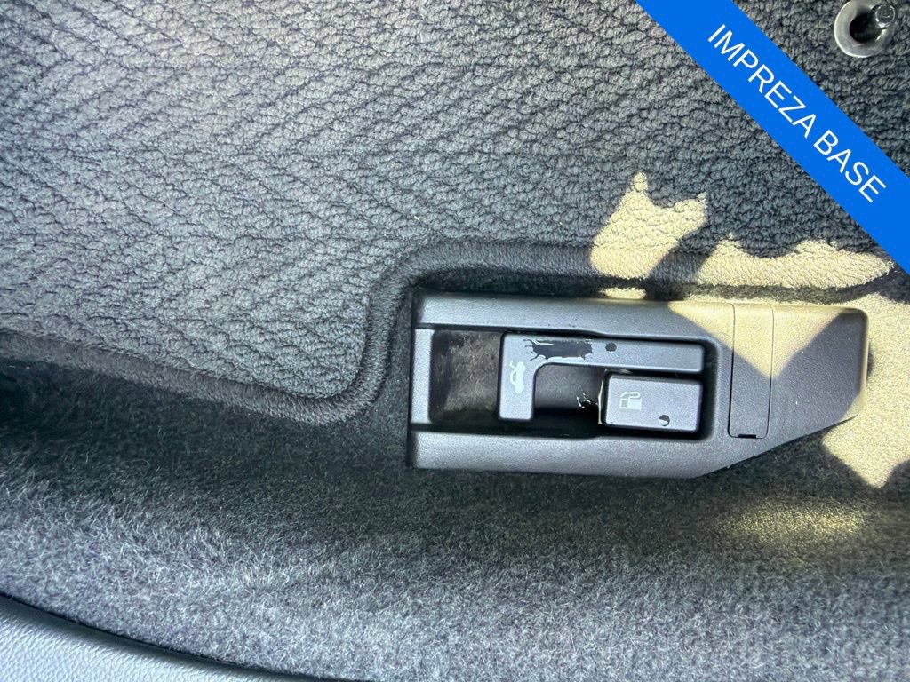 Used 2023 Subaru Impreza 2.0i AWD/4WD image 16