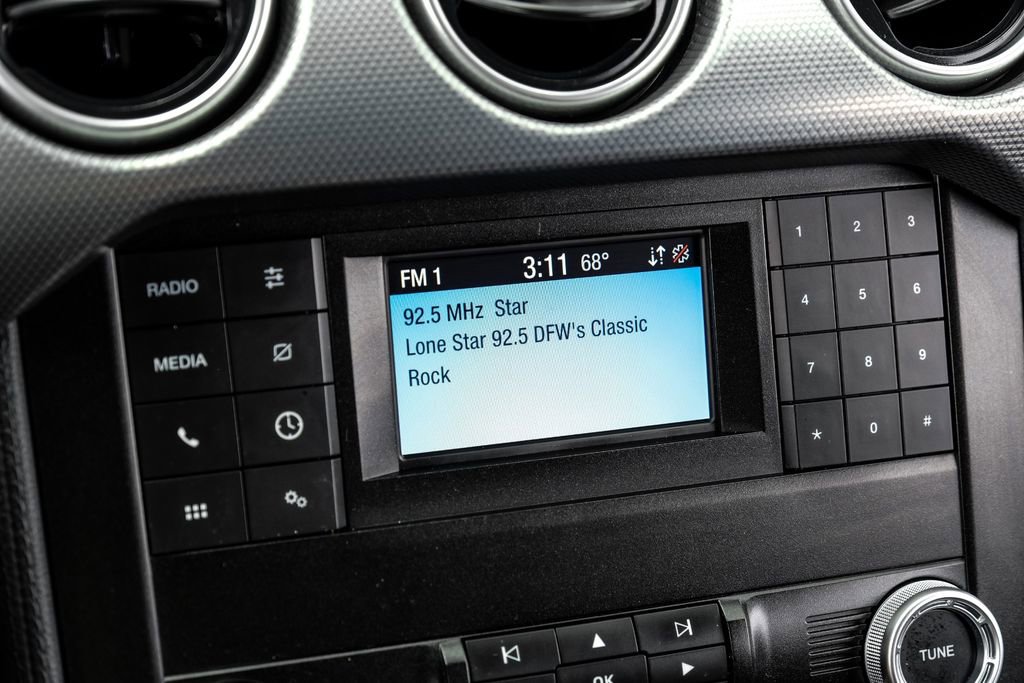 Used 2022 Ford Mustang GT RWD image 29