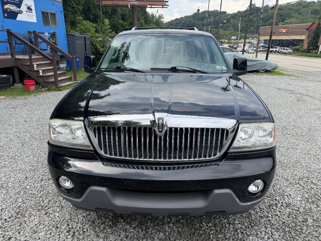 Used 2005 Lincoln Aviator AWD image 5