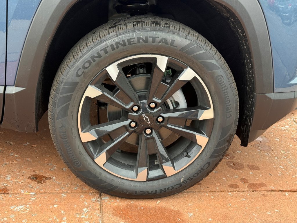 New 2027 Chevrolet Equinox RS FWD image 7
