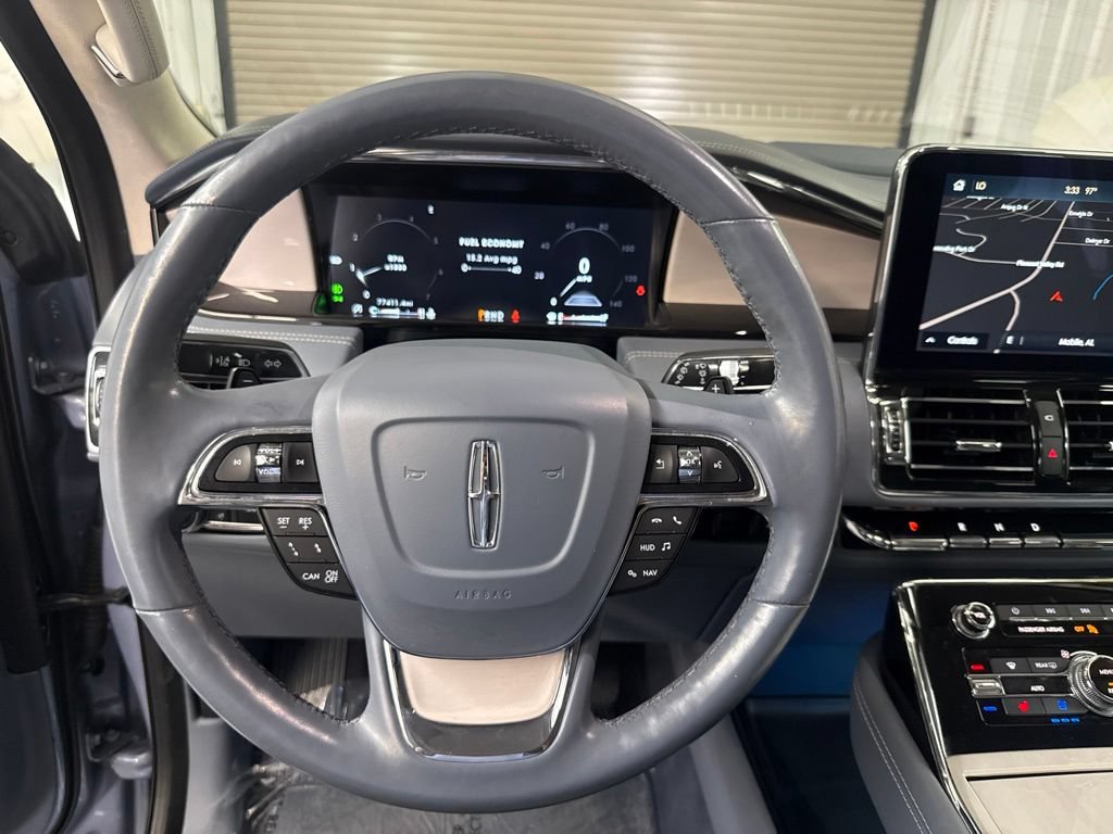 Used 2020 Lincoln Navigator L Black Label AWD/4WD image 32