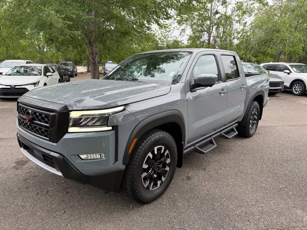 Used 2023 Nissan Frontier Pro-X w/ Pro Convenience Package image 3