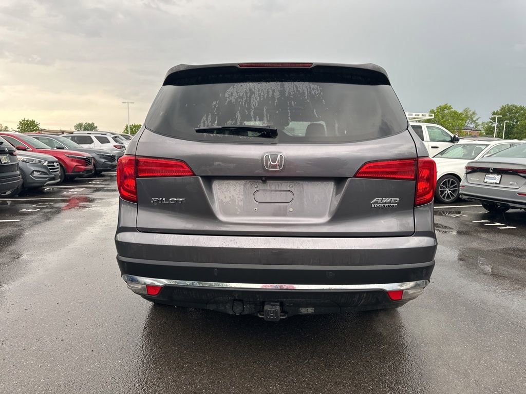 Used 2018 Honda Pilot Touring image 10